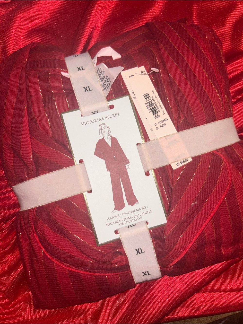 Victoria's Secret Red Flannel Pajama Set with Gold Pinstripes - XL
